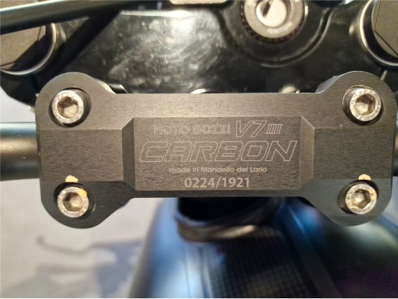 MOTO GUZZI V7 III Special Carbon, ZGULDG000JM000209