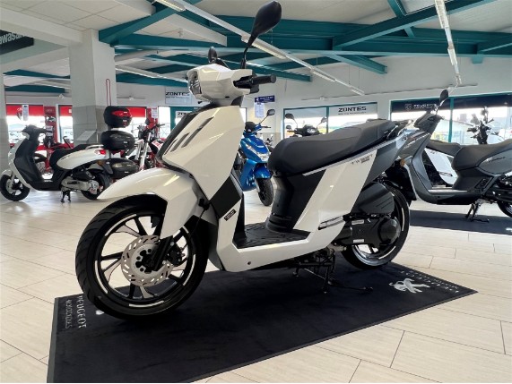 PEUGEOT Tweet 50 Active Leasing, ONLINE