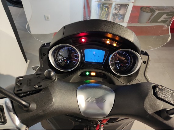Piaggio MP3 300  HPE Sport  "TOP", 0037815