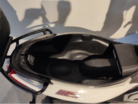 Piaggio MP3 300  HPE Sport  "TOP", 0037815