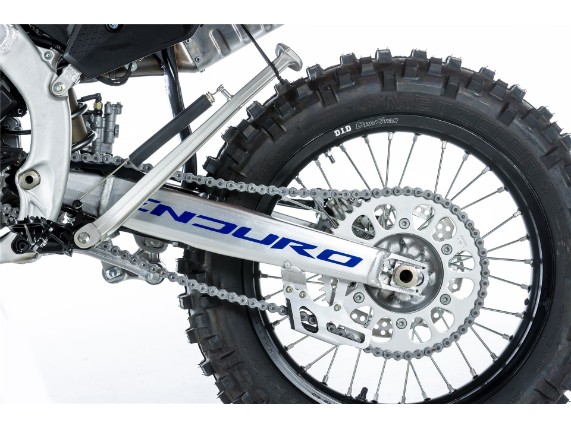 REDMOTO CREF450RX 2025,