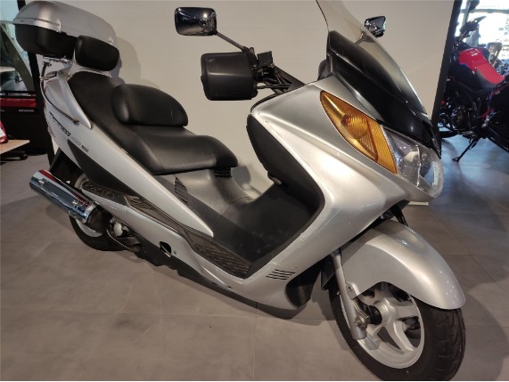 Suzuki Burgman 400, 0036117