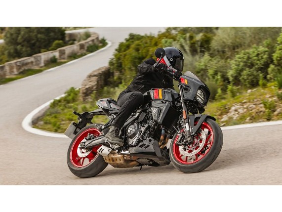 Suzuki GSX-8 TT Aktion, 0036850