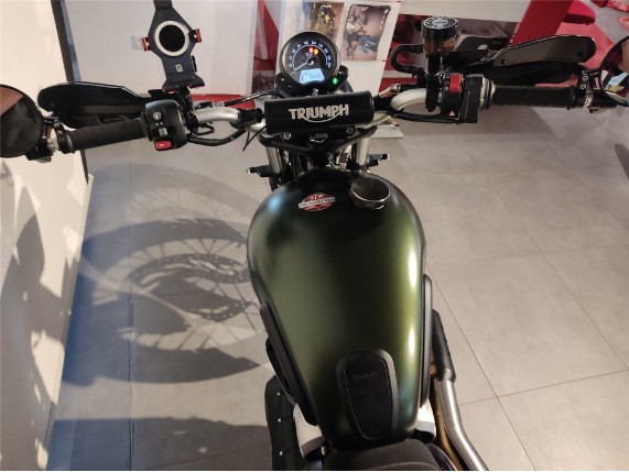Triumph Street Scrambler UMBAU TOP, 0038044