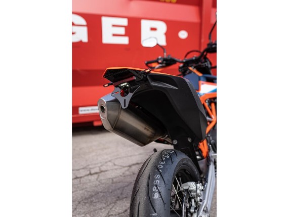 1317670281024-2_1317670281024-2-bso-kennzeichenhalter-traeger-alu-extraleicht-mit-blinker-ktm-690-smc-r-und-enduro-r~2