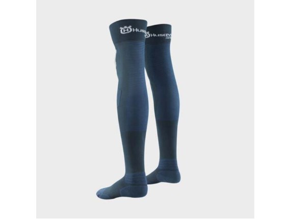 Convert-1200Wx1200H-PHO-HS-PERS-RS-139189-3HS24001860X-KNEE-BRACE-SOCKS-BACK-SALL-AWSG-V1