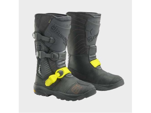 Convert-1200Wx1200H-PHO-HS-PERS-VS-139136-3HS24001180X-SCALAR-GORE-TEX-BOOTS-FRONT-SALL-AWSG-V1