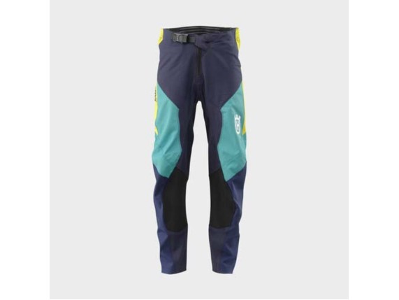 Convert-1200Wx1200H-PHO-HS-PERS-VS-139174-3HS24001780X-KIDS-RAILED-PANTS-FRONT-SALL-AWSG-V1