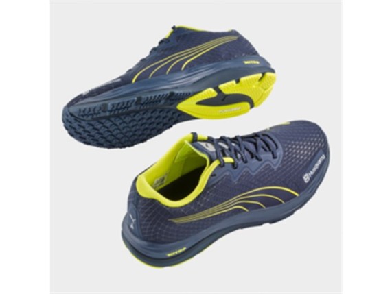 Convert-300Wx300H-PHO-HS-PERS-VS-166573-3HS240079212-TEAM-SHOES-WATERPROOF-BACK-SALL-AWSG-V1