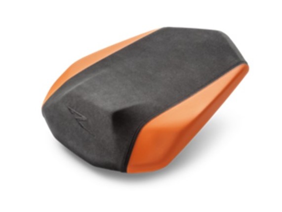 Convert-300Wx300H-PHO-PP-NMON-A62407947000-ERGO-PILLION-SEAT-Studio-Pictures-Street-SALL-AWSG-V1