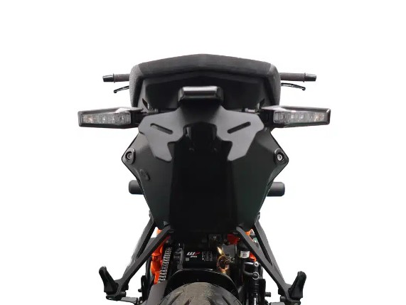 Evotech-KTM-1390-Super-Duke-tail-tidy-3