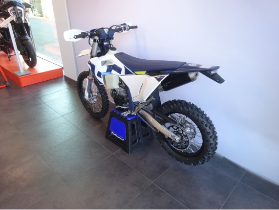 HUSQVARNA FE 450