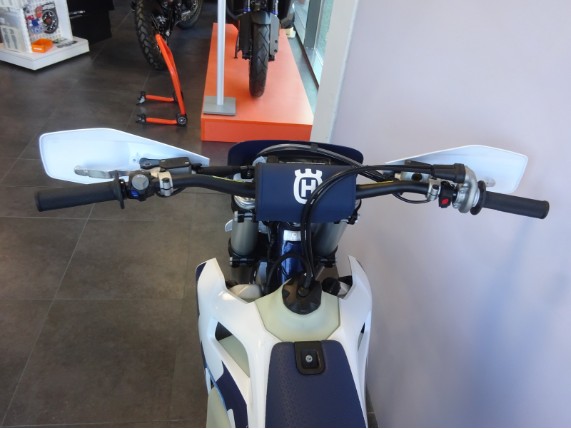 HUSQVARNA FE 450