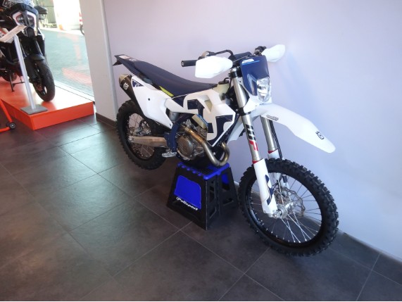 HUSQVARNA FE 450