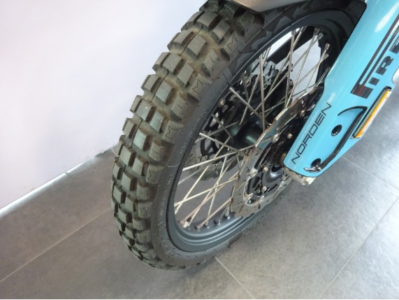 Husqvarna NORDEN 901 EXPEDITION