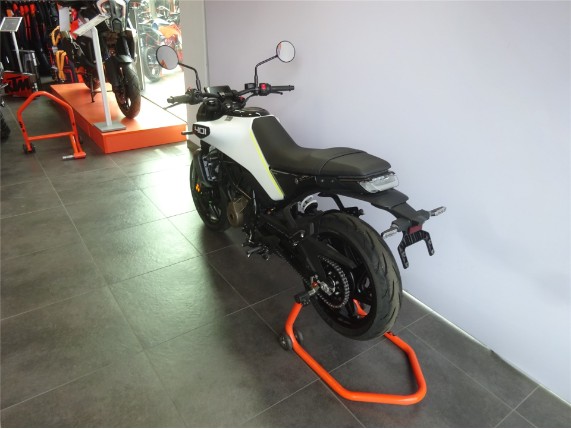 Husqvarna VITPILEN 401, 0017115