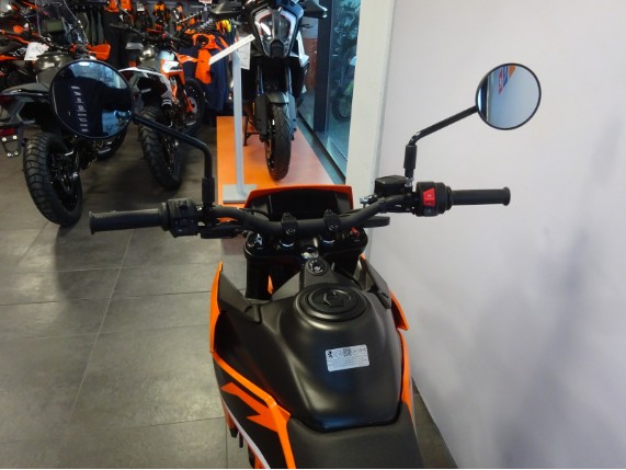 KTM 125 SMC R