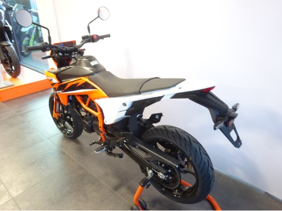KTM 125 SMC R