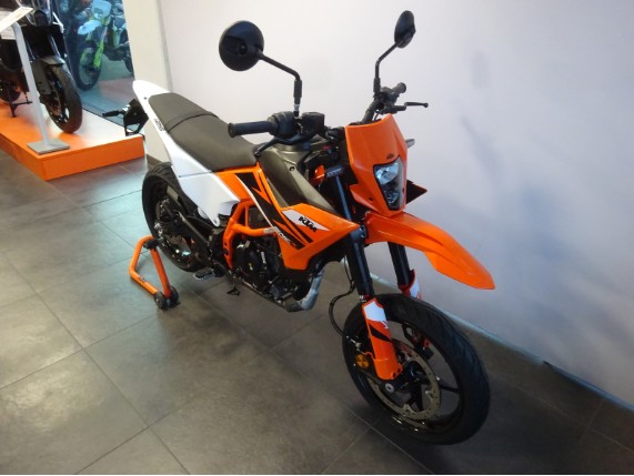 KTM 125 SMC R