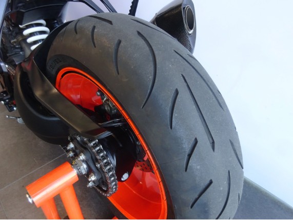KTM 1290 SUPER DUKE R