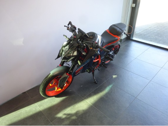 KTM 390 Duke