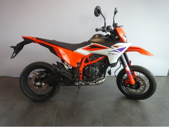 KTM 390 SMC R