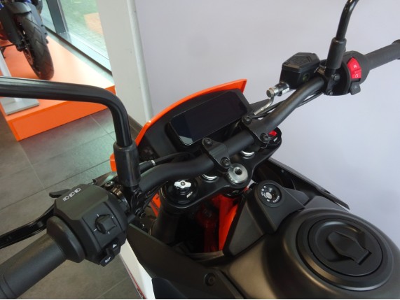 KTM 390 SMC R