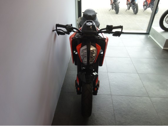 KTM 790 DUKE L