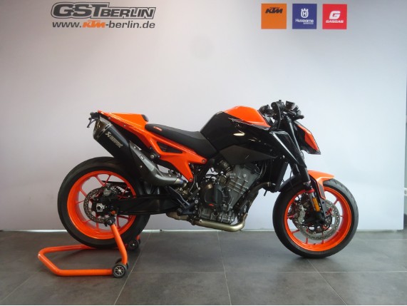 KTM 890 DUKE GP