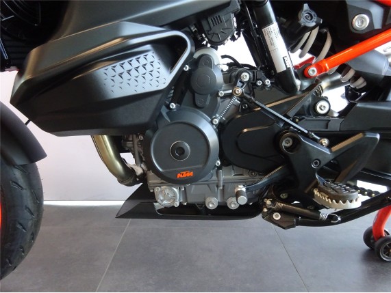 KTM 890 SMT, 0014372