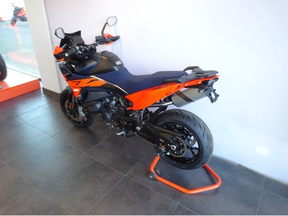 KTM 890 SMT