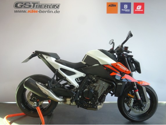 KTM 990 DUKE