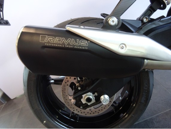 KTM 990 DUKE Carbon Umbau