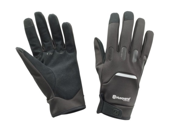 Media-PIM-1003122933-PHO-EMOB-PW-PERS-VS-123804-3HB23001530X-INVENTOR-GLOVES-SALL-AWSG-V1