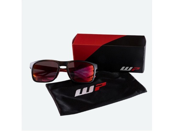 PHO-DS-NMON-WP220002INT-WP-Sunglasses-01-SALL-AWSG-V1