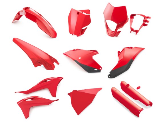 pho_gg_pp_nmon_00010000348_plastic_parts_kit_red__sall__awsg__v1