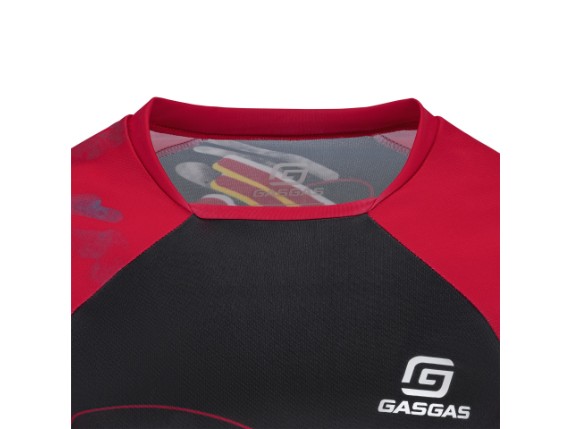 pho_gg_pw_pers_vs_3gg25001540x_kids_offroad_jersey_blk_red_detail1__sall__awsg__v1