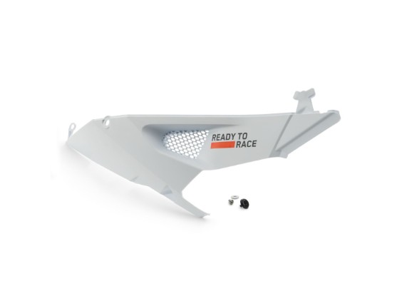 pho_pp_nmon_739170_a67408942044_rear_fairing_right_studio_pictures_street__sall__awsg__v1