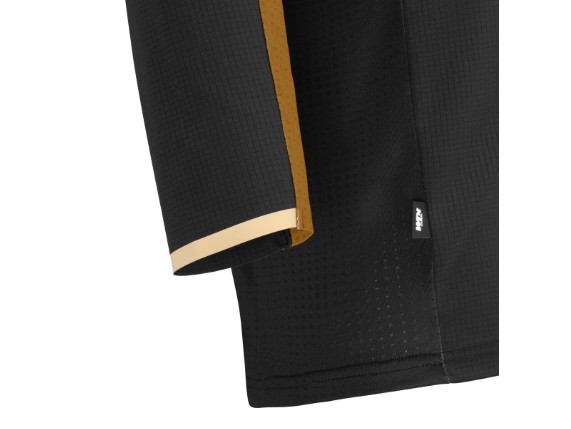 pho_pw_pers_vs_3pw25000760x_racetech_jersey_blk_safari_detail__sall__awsg__v3