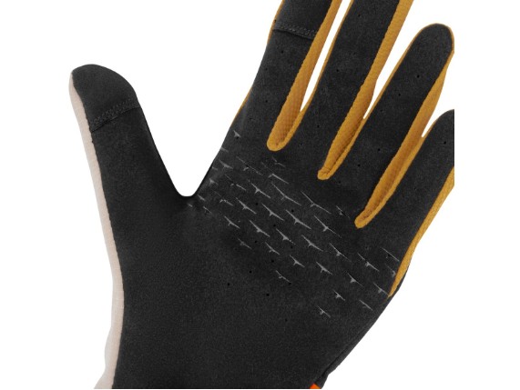 pho_pw_pers_vs_3pw25000830x_racetech_gloves_detail__sall__awsg__v1