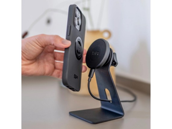 PhoneCase_04_438803d7-e870-4cfd-b2f1-15ec62d40577