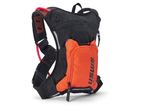 raw-3-black-orange-uswe-hydration-backpack-min_1