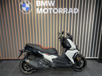 C 400 X