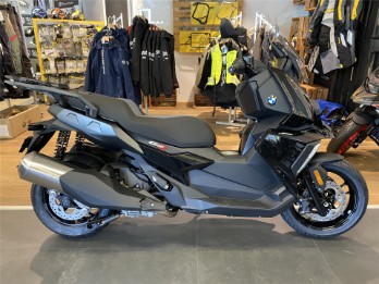 C 400 X