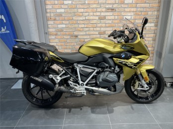 R 1250 RS