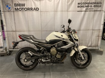 XJ 6