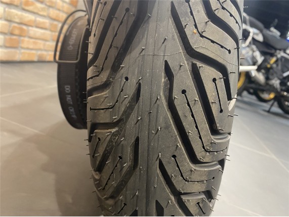 BMW CE 02, 0444016