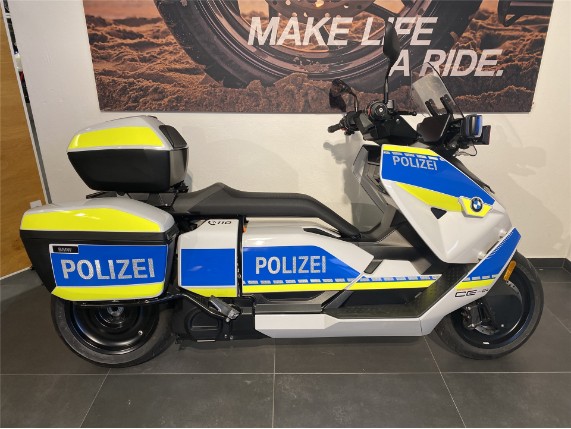 BMW CE 04 Polizei, WB10C5106N6F88980