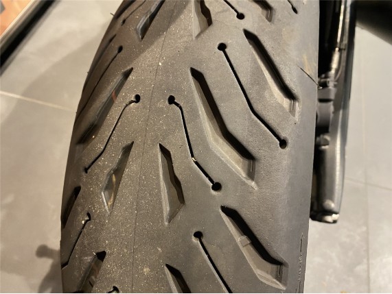 BMW F 900 R, 0444085