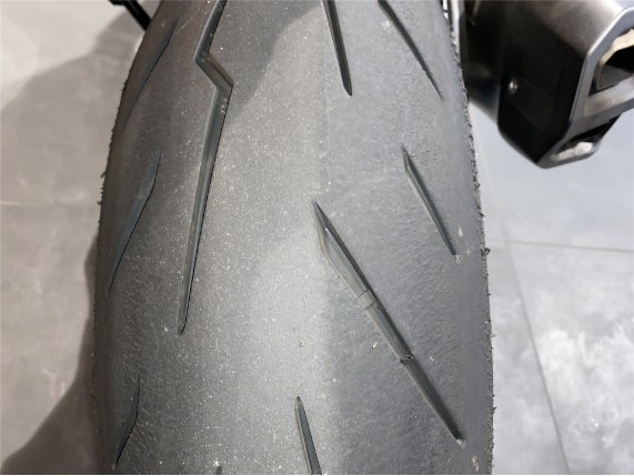BMW F 900 R, 0444954